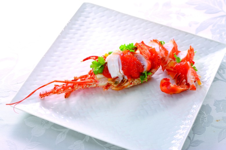  ブラジル産ならではの鮮やかなオレンジ色が映える 