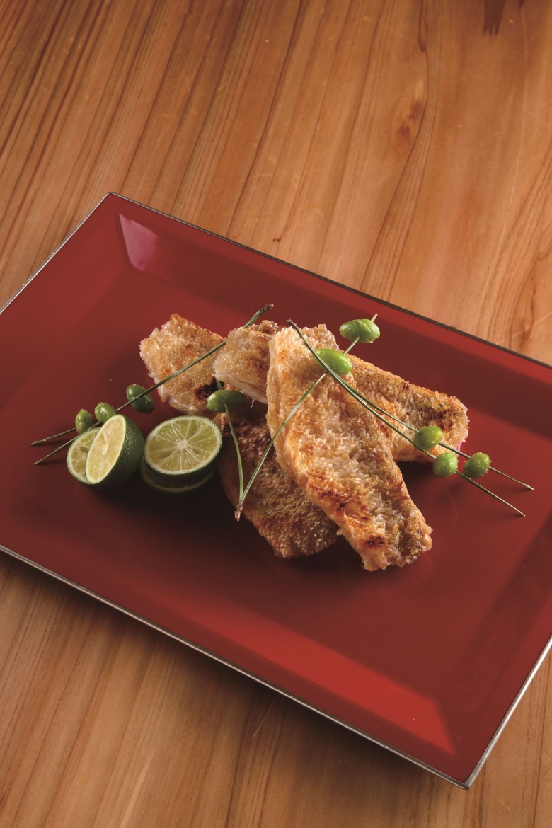 素材のちから第50号掲載！　＊【赤甘鯛フィレ(鱗付き/鱗無し)】(アルコール凍結)＊